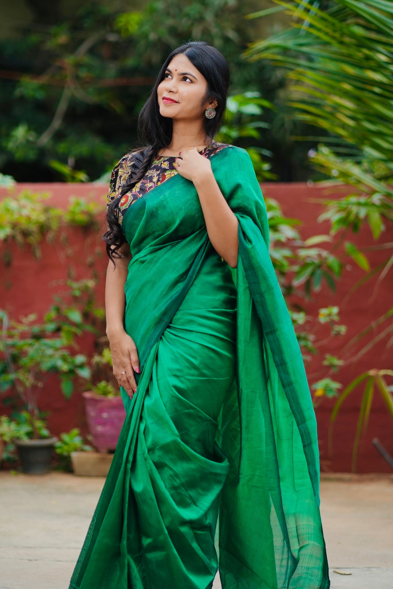 Mangalagiri Plain Bottle Green Saree